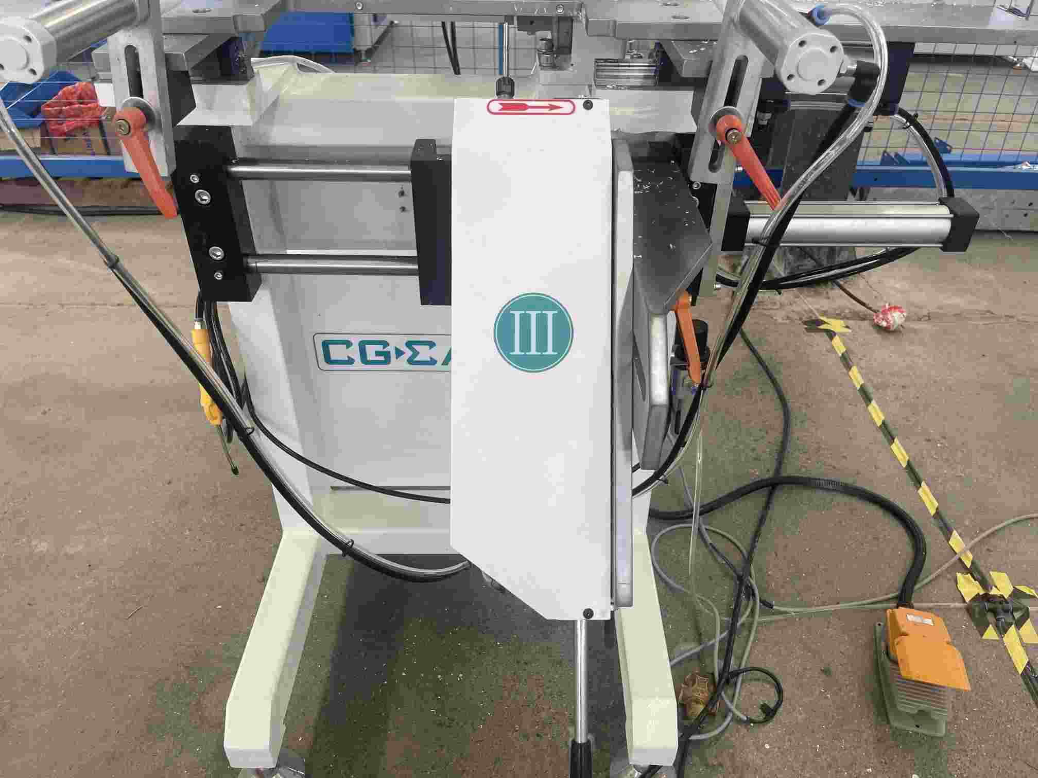 CGMA water-slot milling machine para sa uPVC Profile (2)