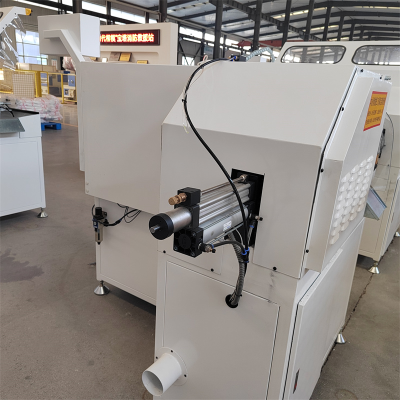 Sega da taglio per connettori d'angolo CNC LJJZ1B-CNC-500 1