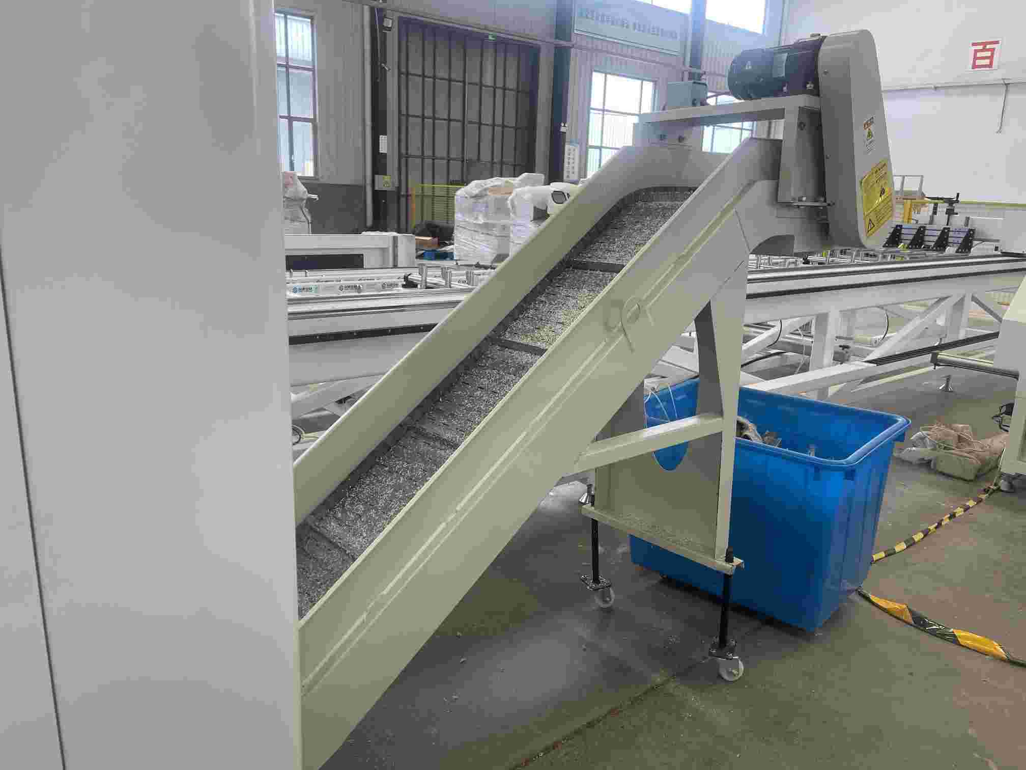 uPVC profile cutting center (2)