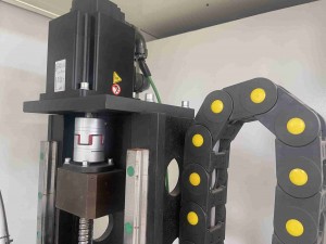 2-asix-3-cutters-corner-cleaning-machine-1