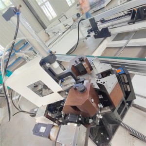 Intelligent Corner Crimping Production Line for Aluminum Win-door LMJJX-CNC-100x2200x3000（1）